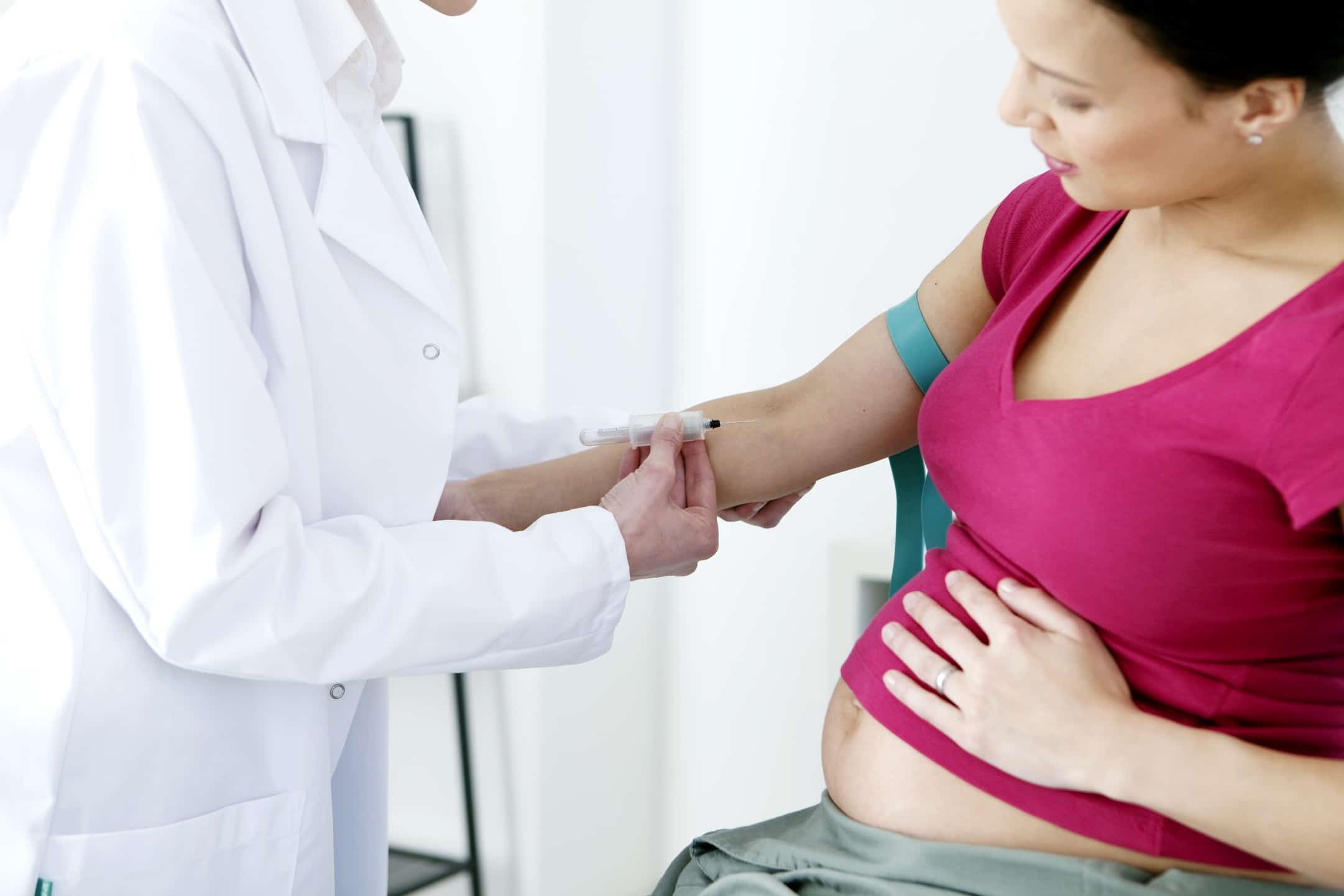 آزمایش بارداری | آزمایشگاه آنلاین آزماتو
